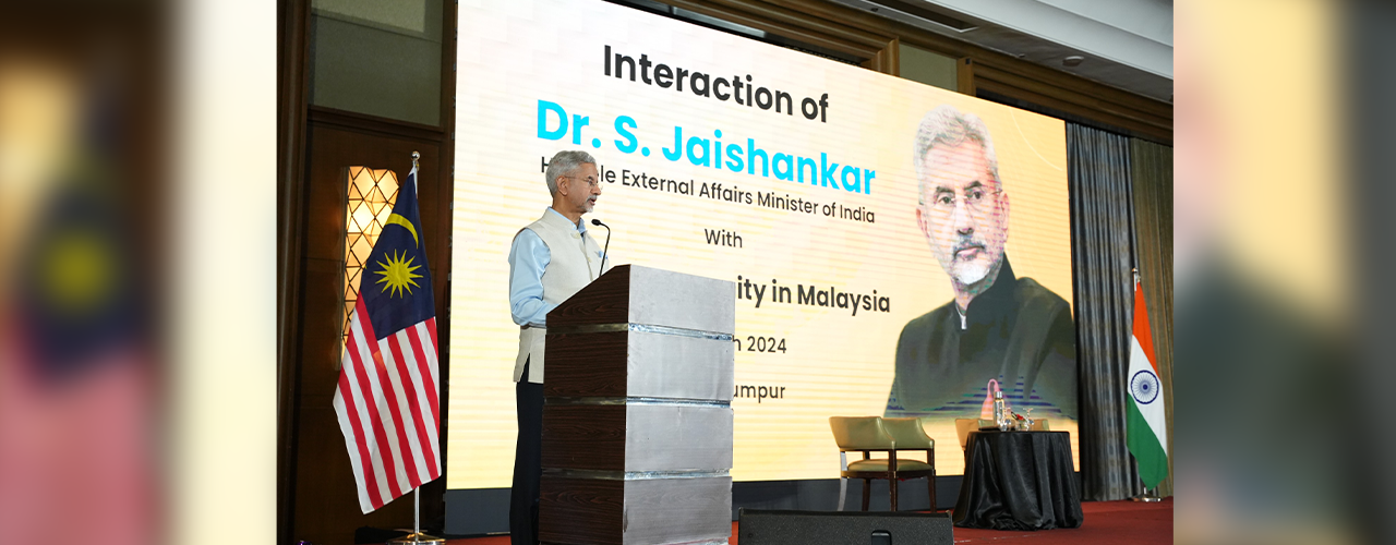 Interaction of Hon'ble External Affairs Minister of India H.E. Dr. S. Jaishankar with Indian Community in Kuala Lumpur