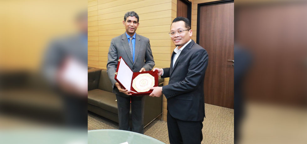High Commissioner H.E. Mr. B.N. Reddy paying a courtesy call on YB Nik Nazmi Nik Ahmad, Minister of Natural Resources, Environment and Climate Change